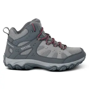 trek-expert495410